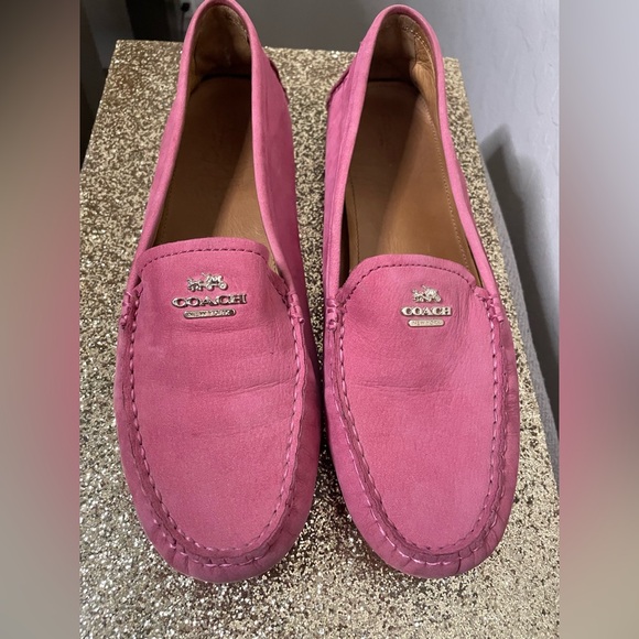 🎉HP🎉EUC-Coach Nancy Pink/Gold Logo Suede Driving Shoe Womens Size 10m🎀 - Picture 4 of 15